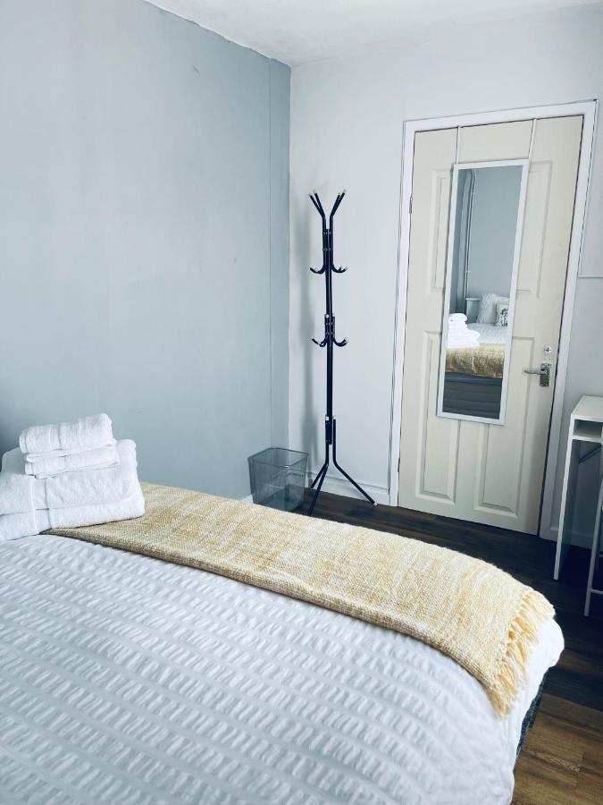 Small Doble, Shared House Filton Zewnętrze zdjęcie